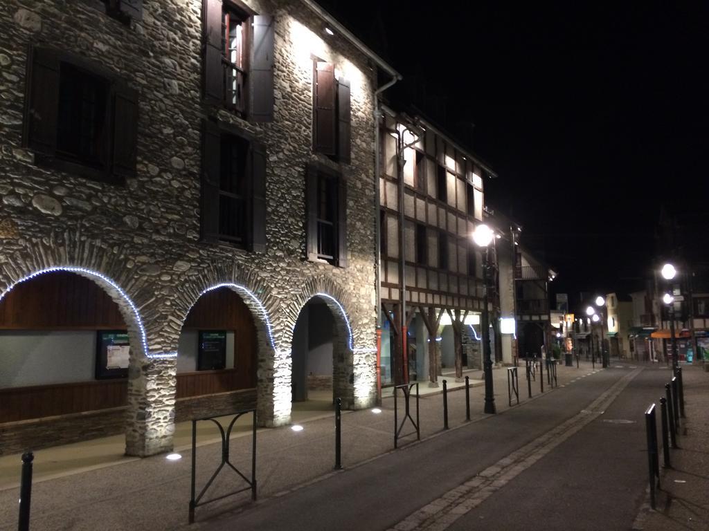 Gites Au Chant Des Marmites Saint-Lary-Soulan Exterior photo